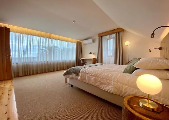 Nature & Sea - Casa Vinhateira West Duplex Caloura